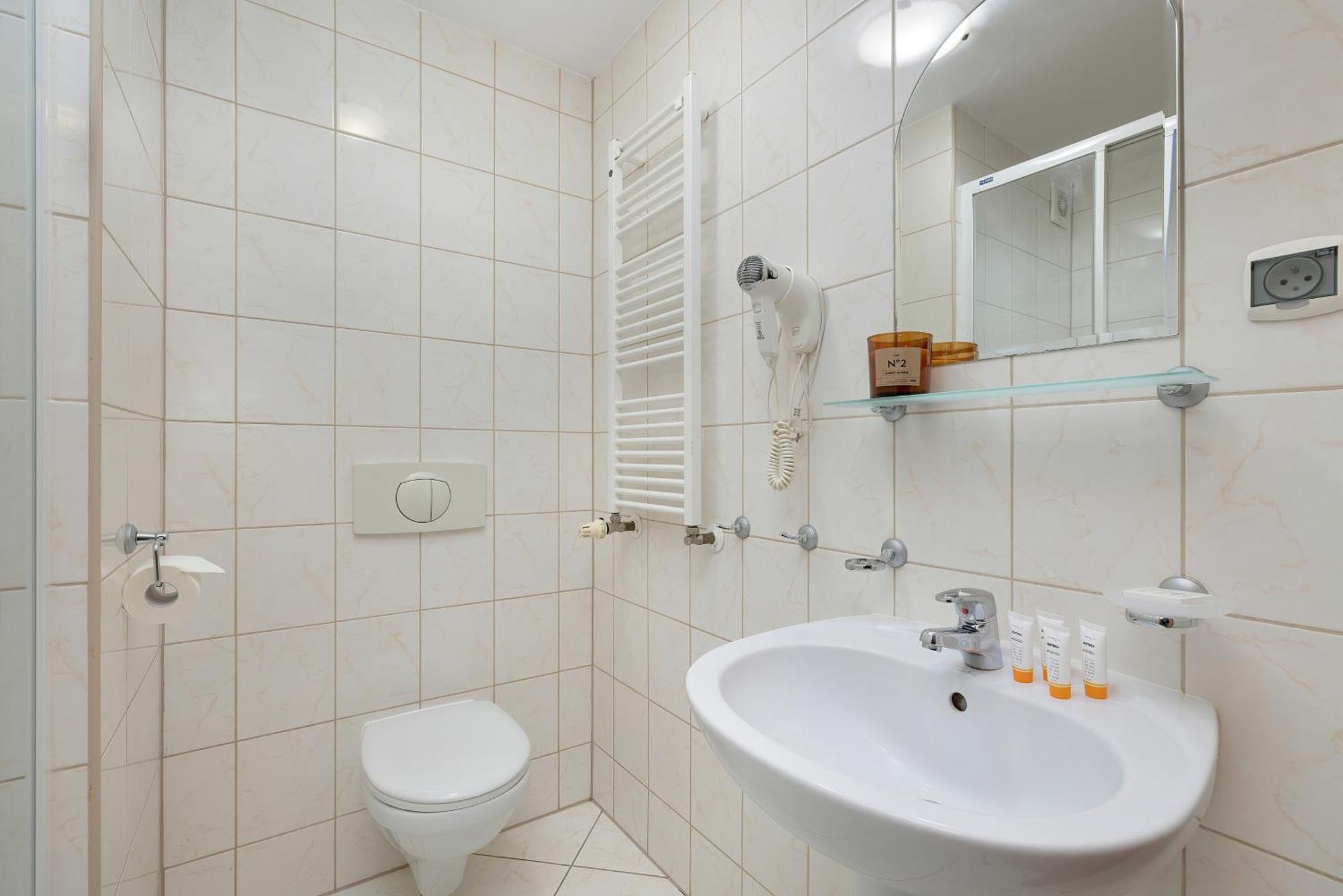 Apartamenty Przy Promenadzie By Noclegi Renters Świnoujście  Eksteriør billede